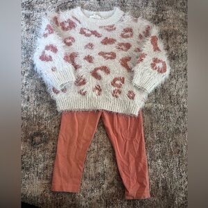 Jessica Simpson Cozy Leopard Print Sweater and Pants Set 12 Months